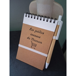 Carnet avec stylo