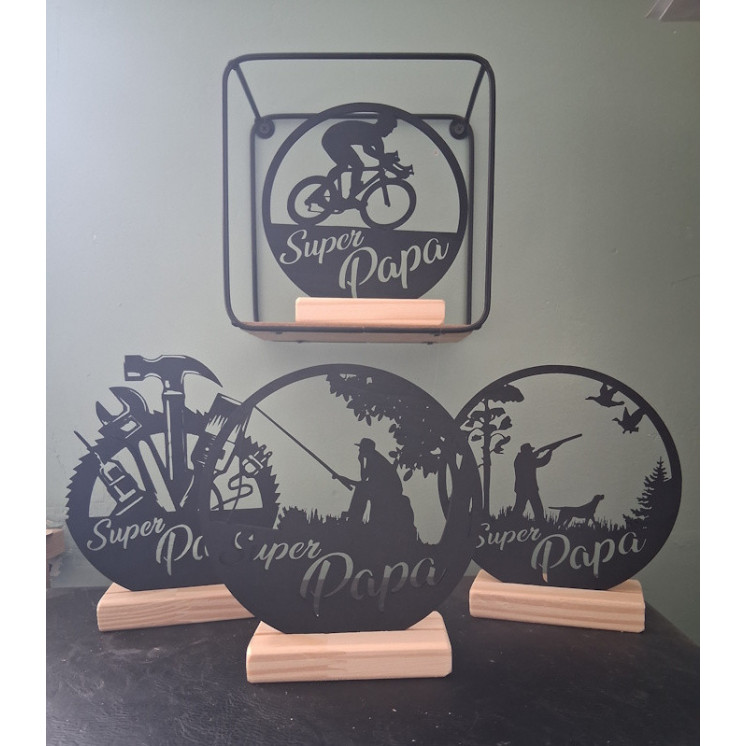 Décoration ronde en bois papa